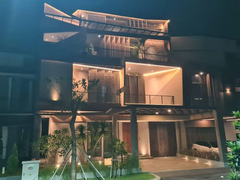 Dijual Rumah Lux 4 Lantai Xandari Summarecon Bandung