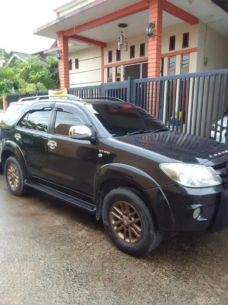 DIJUAL CEPAT FORTUNER 2007-Matic-Tipe G Luxury-Bisa keluar kota batam