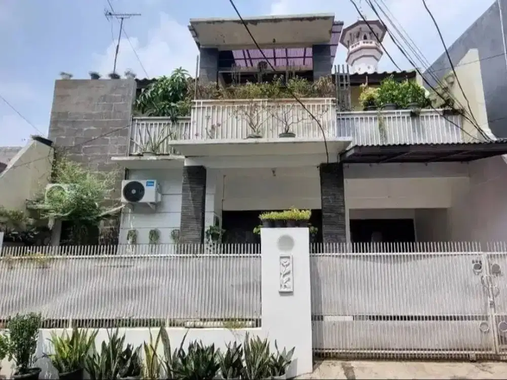 Hunian Eksklusif di Kavling Rawamangun – 6 Kamar, Full Furnished