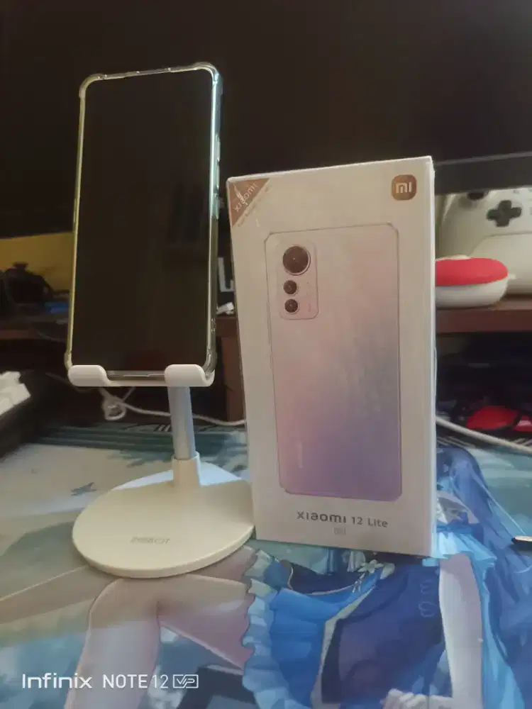 Xiaomi 12 lite 5G 8/256 Good Condition