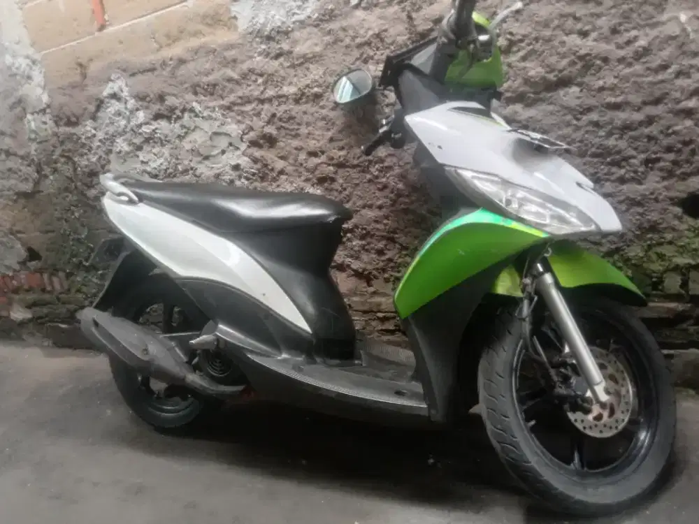 Yamaha Mio j 2014 jual apa adanya masih dipakai sehari hari kerja