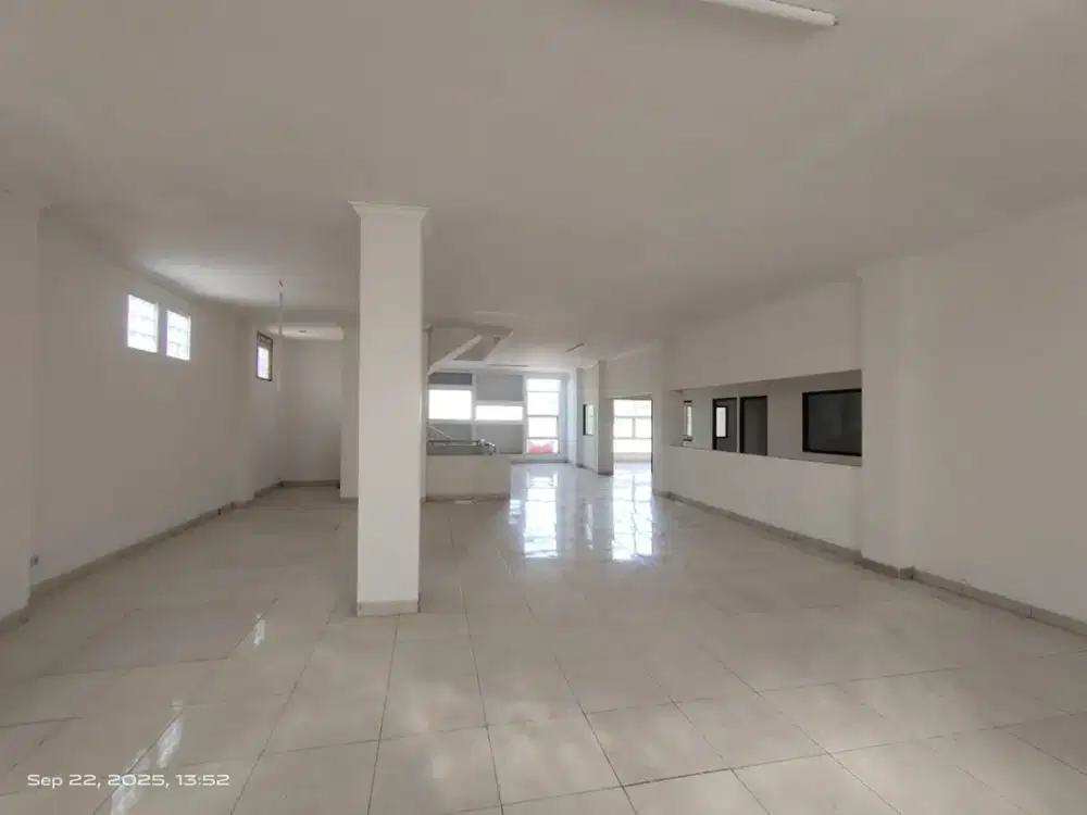 Ruko Rendeng – 3 Lantai, Bisa Sewa Per Unit, Harga Terjangkau!