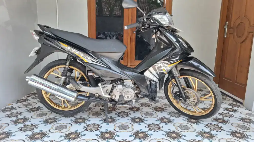 SUZUKI AXELO 125 KOPLING