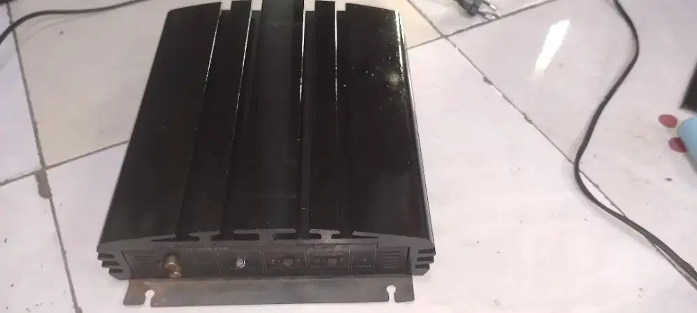 Power mobil .4 channel bergaransi