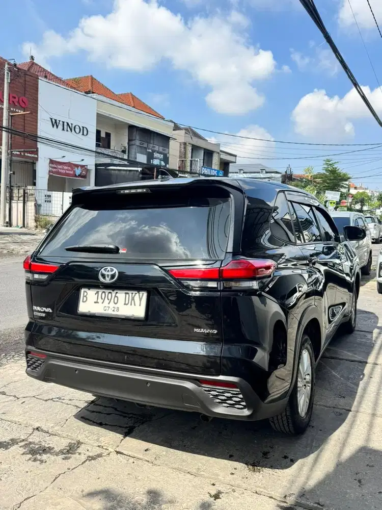 Toyota Kijang Innova 2023 Bensin