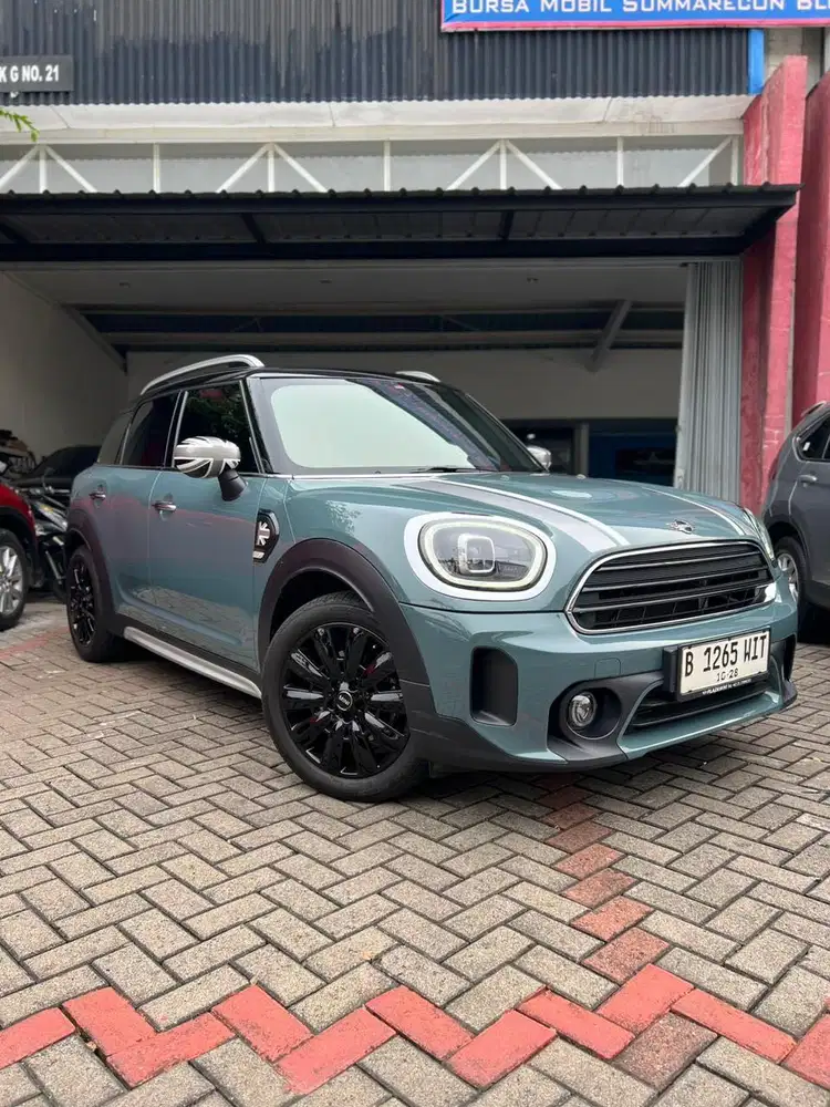 Like New! Mini Cooper Countryman 2023
