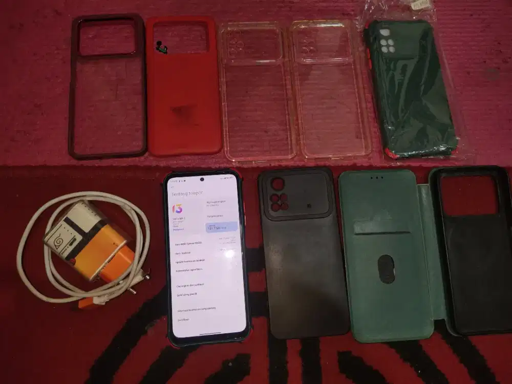 poco m4 pro 8/256 hp+charger