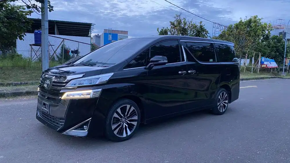 Toyota Vellfire G 2019