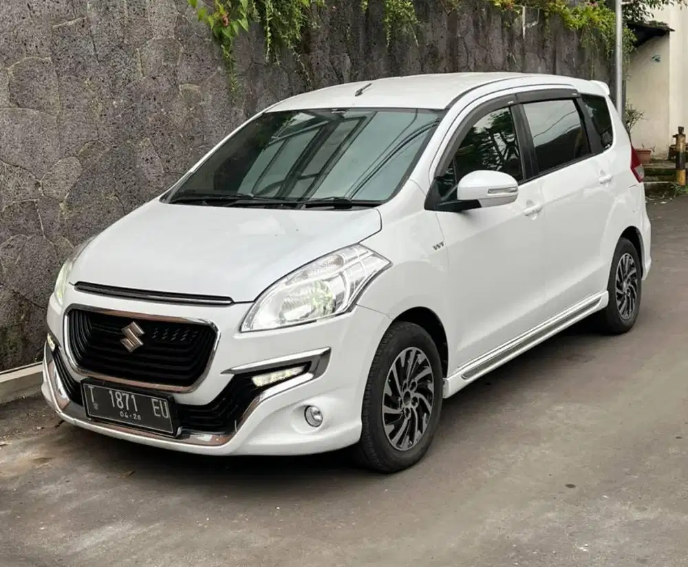 Suzuki New ERTIGA DREZA 1.4 AT 2016 LowKM 92rb FACELIFT BANDUNG