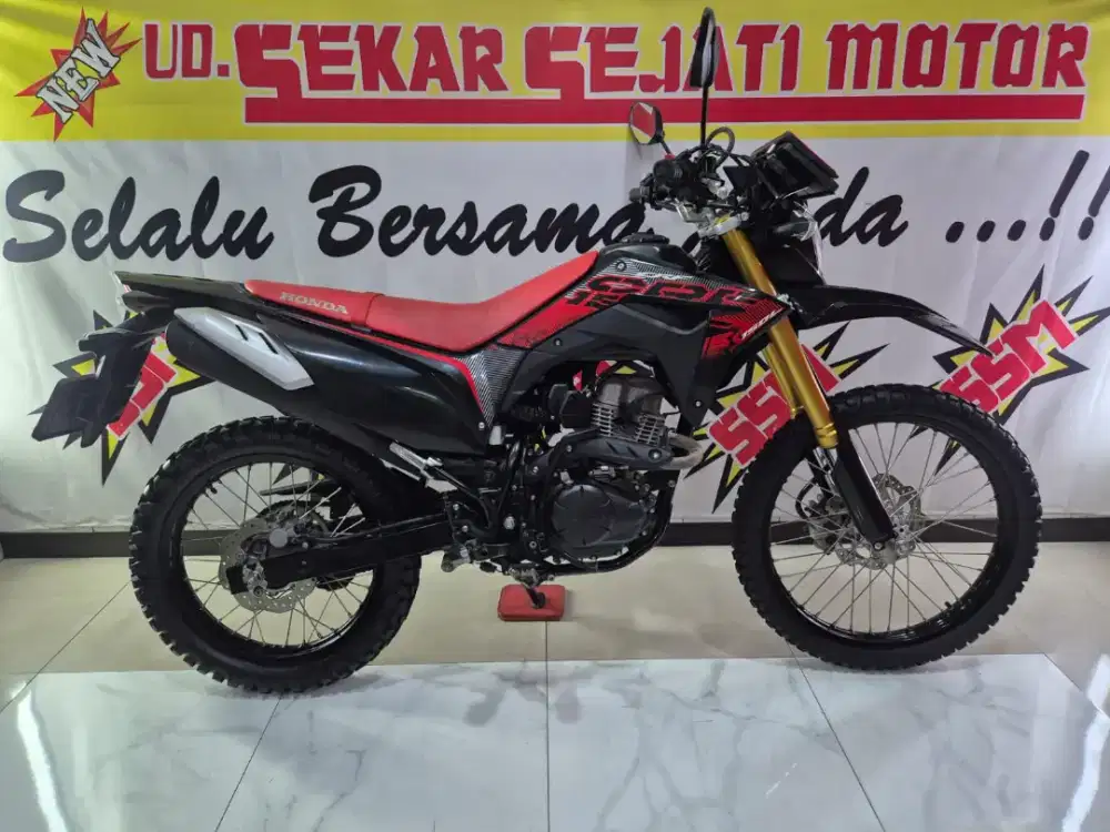 CRF 150L 2024 plat L istimewa