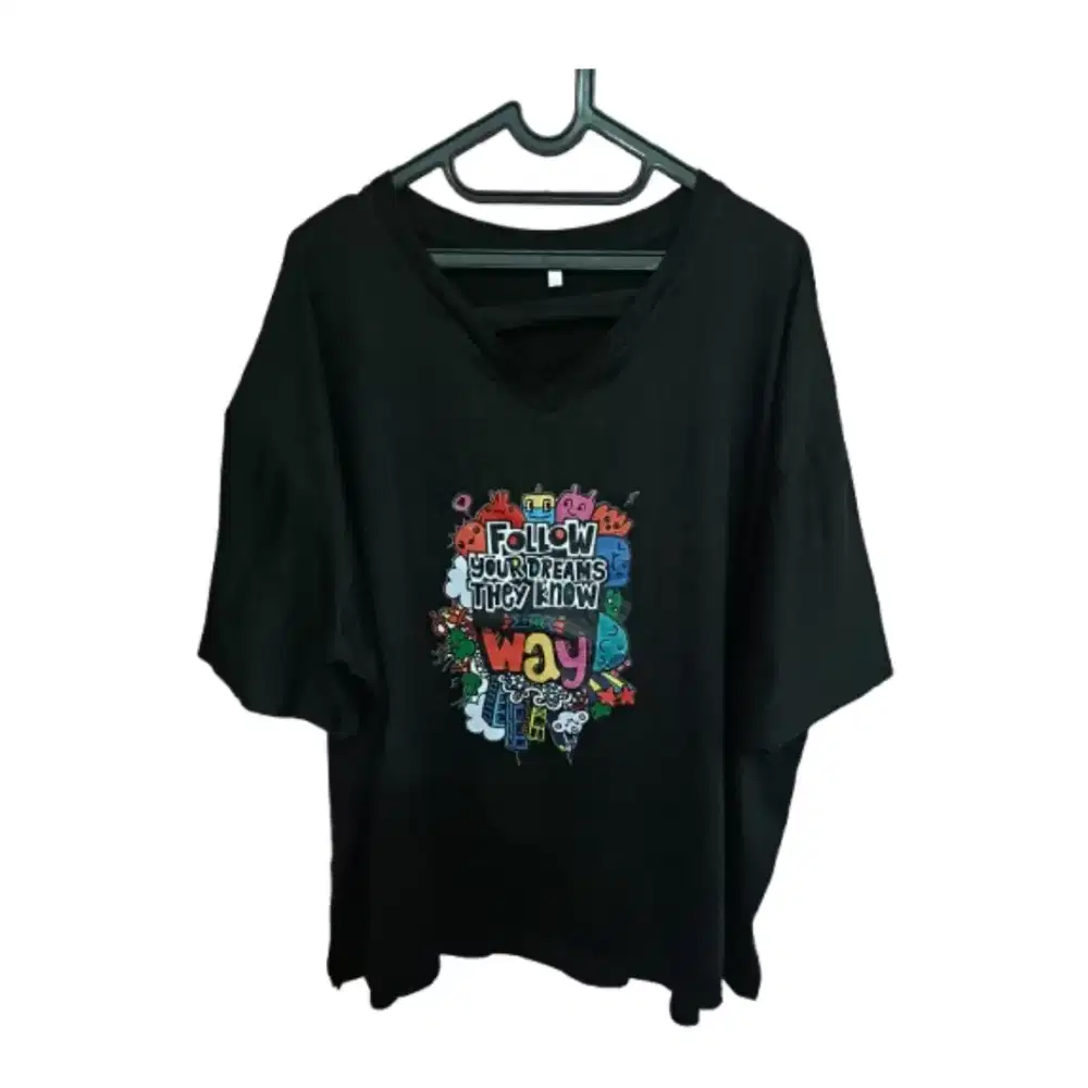 Kaos Vneck Hitam Oversize Jumbi