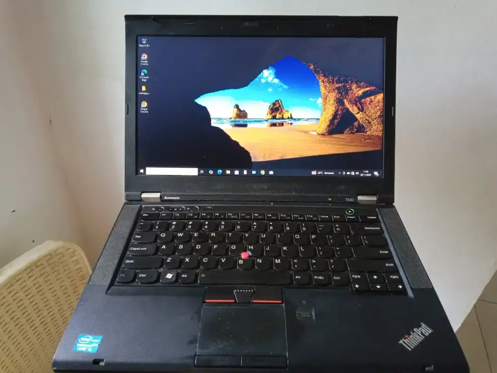 Laptop lenovo thinkpad i5 ram 8 ssd ngebut