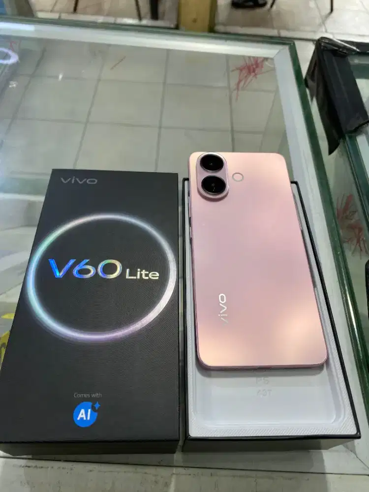 V60 lite 8/256 new