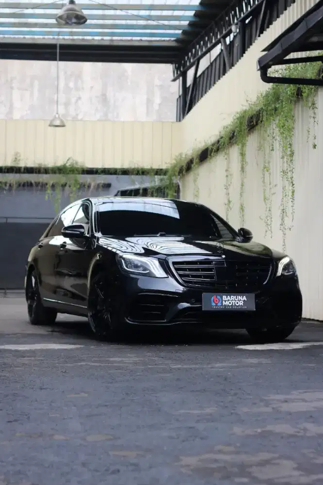 (Istimewa) Mercedes Benz S400 L AT V222 2015  Hitam