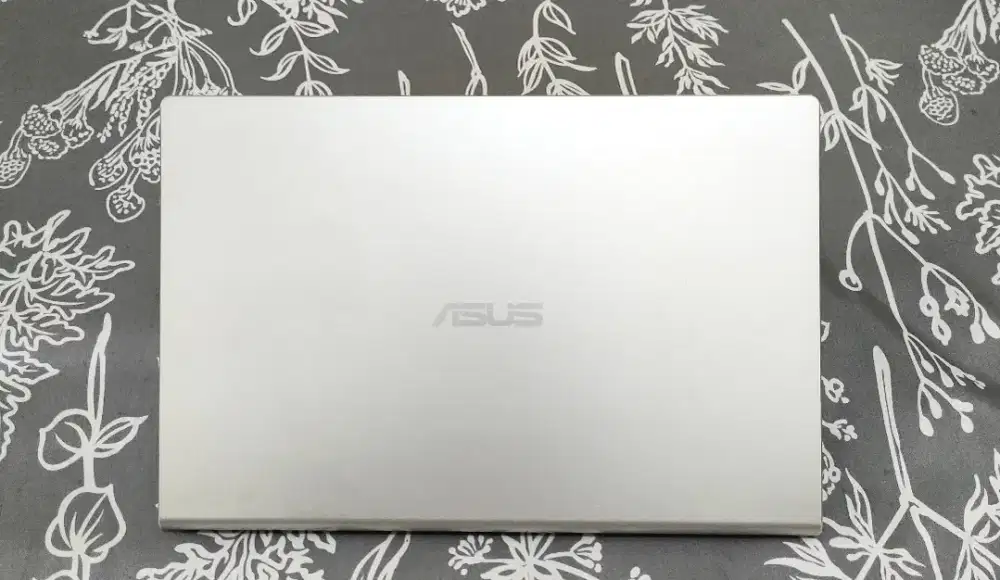 Asus Vivobook x415da backlith AthlonGold 3150u ram8 ssd512 batre awet