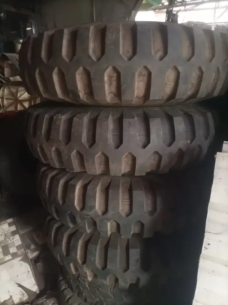 Ban 16/900 ragasa, Hino, Dyna canter