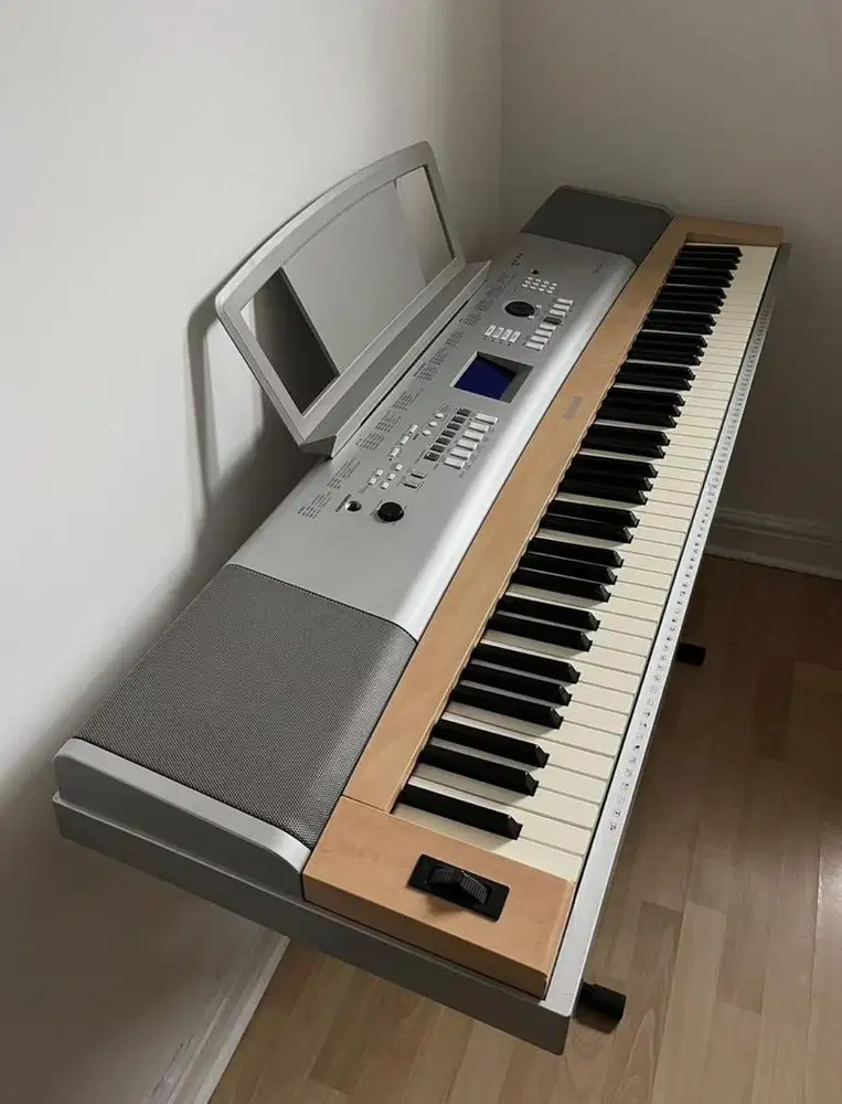 Digital Piano Yamaha DGX 620