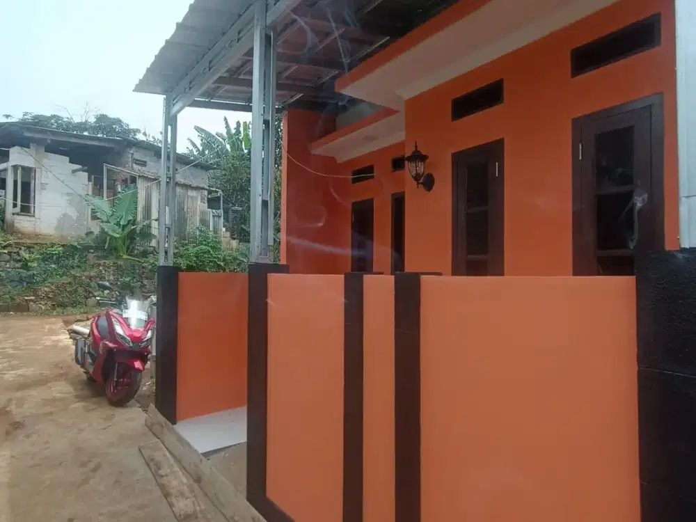 RUMAH SIAP HUNI 2 KAMAR DENGAN AKSES YANG STRATEGIS HANYA 149 JUTAAN