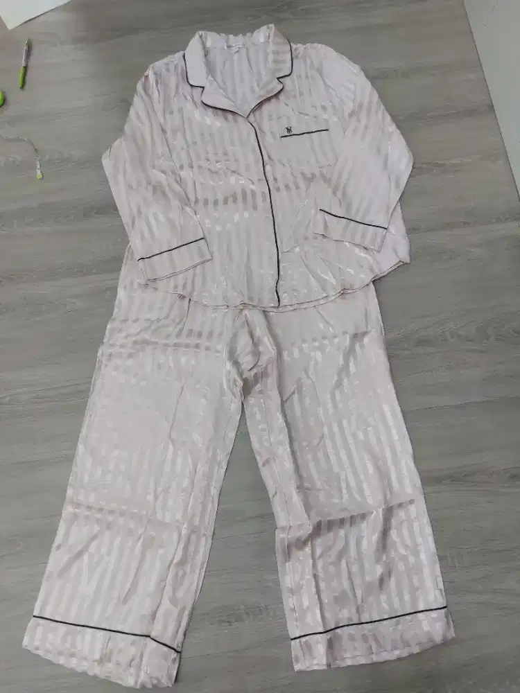 PAJAMAS VS (VICTORIA SECRET) LENGAN PANJANG