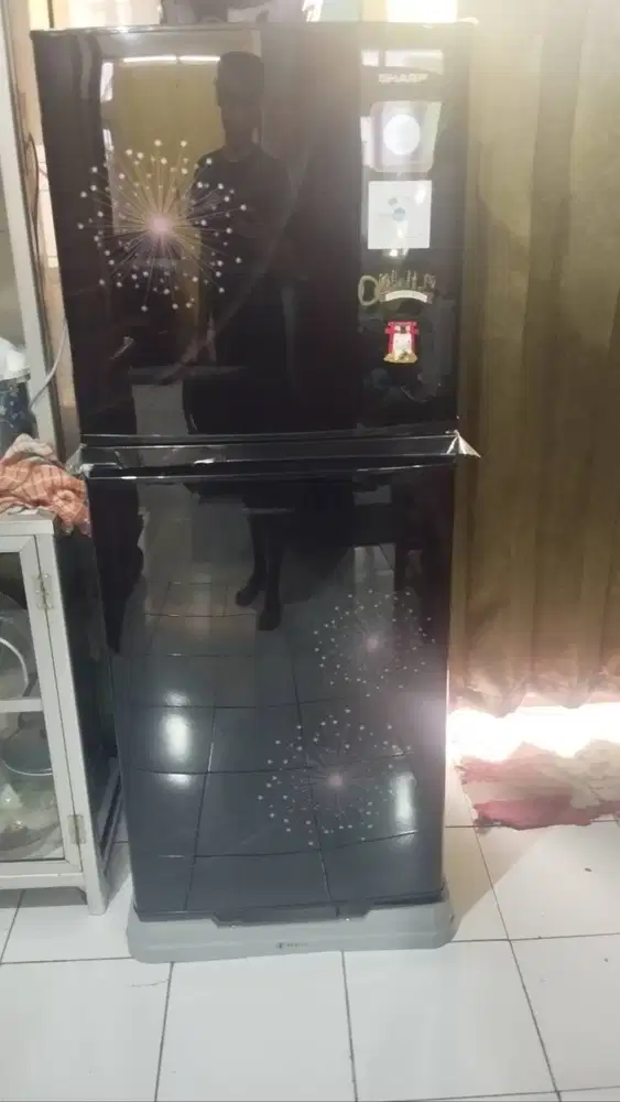 Kulkas 2 pintu sharp