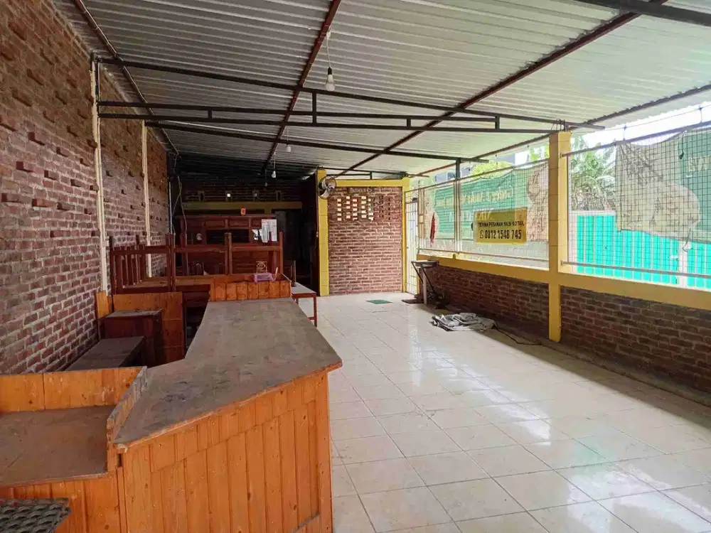 Siap Pakai Strategis Pinggir Jalan Raya Ramai Cocok Untuk Usaha Atau Kantor