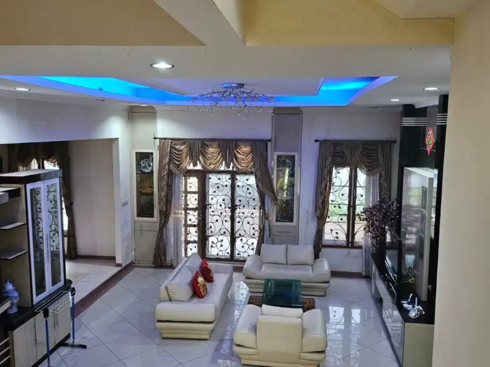 Disewakan Rumah Pantai Indah Kapuk – Jakarta Timur Bagus