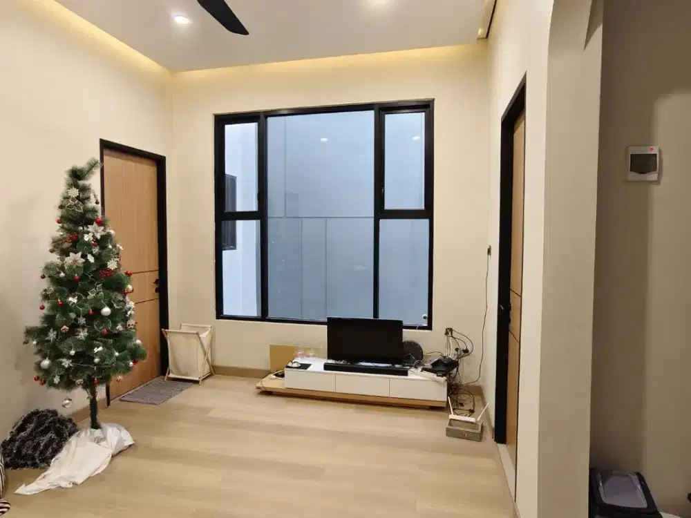 Rumah Milenial Brand New 3 Lantai Area Cengkareng Timur Jakarta Barat