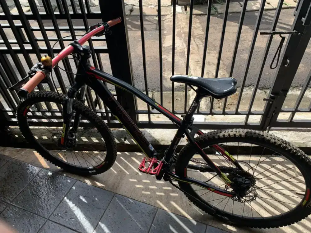 THRILL VANQUISH ELITE 27.5