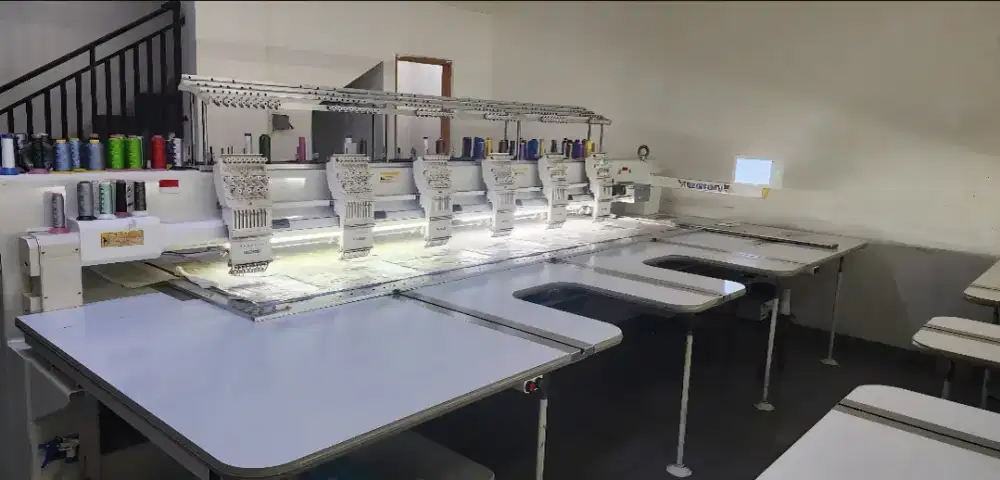 Mesin bordir computer merk Lung Xiang 6 kepala