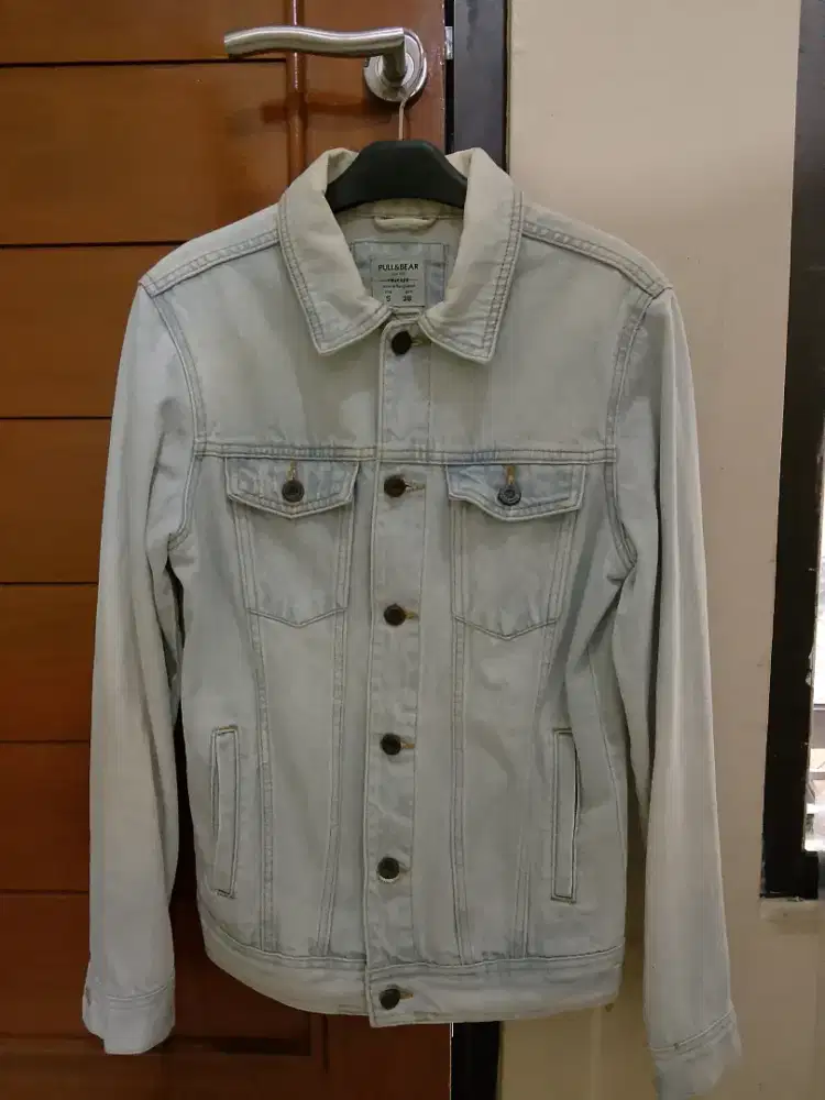 PULL & BEAR - Jaket Denim