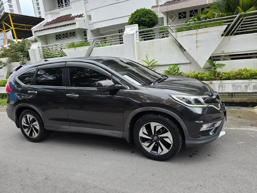 Honda CR-V 2015 Bensin