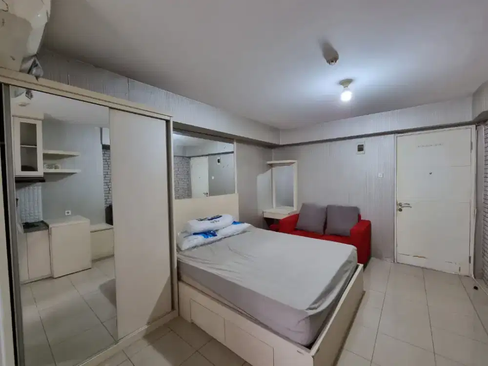 Sewa unit Langka Studio Furnish uk Besar Apartemen Bassura City