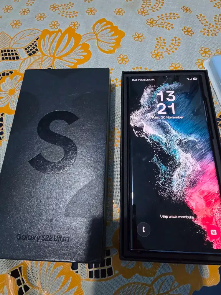 Samsung S22 Ultra 12/256