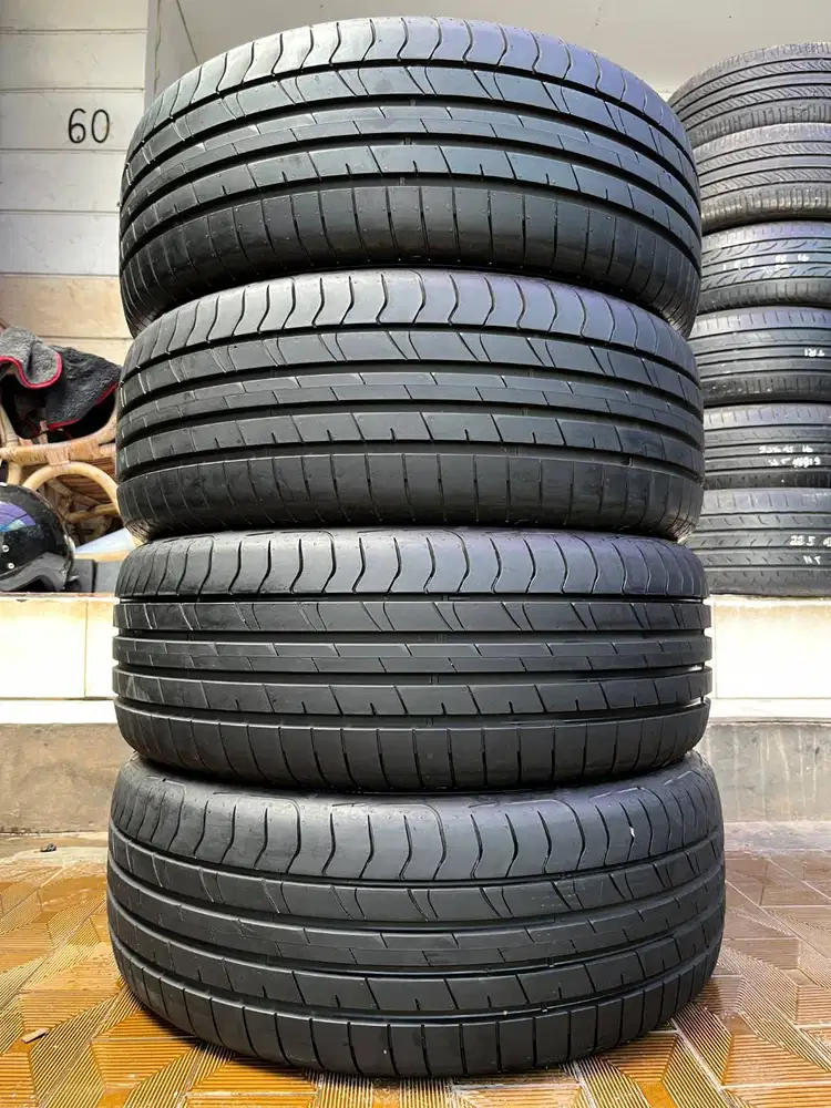 Ban Goodyear Eagle F1 Sport 215 55 r17 4Pcs