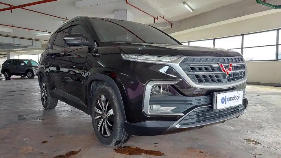 TDP 9,JT Wuling Almaz 1.5 Exclusive 5-Seater Bensin-AT Hitam 2021