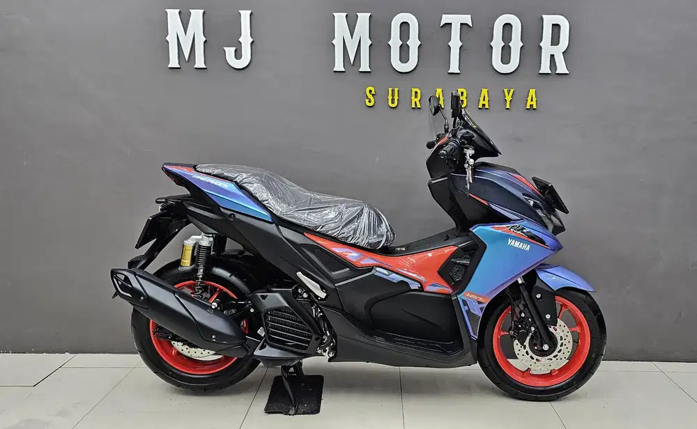 Yamaha  Aerox  ALPHA CYBER CITY ABS tahun 2025 // KREDIT DP 4 JT