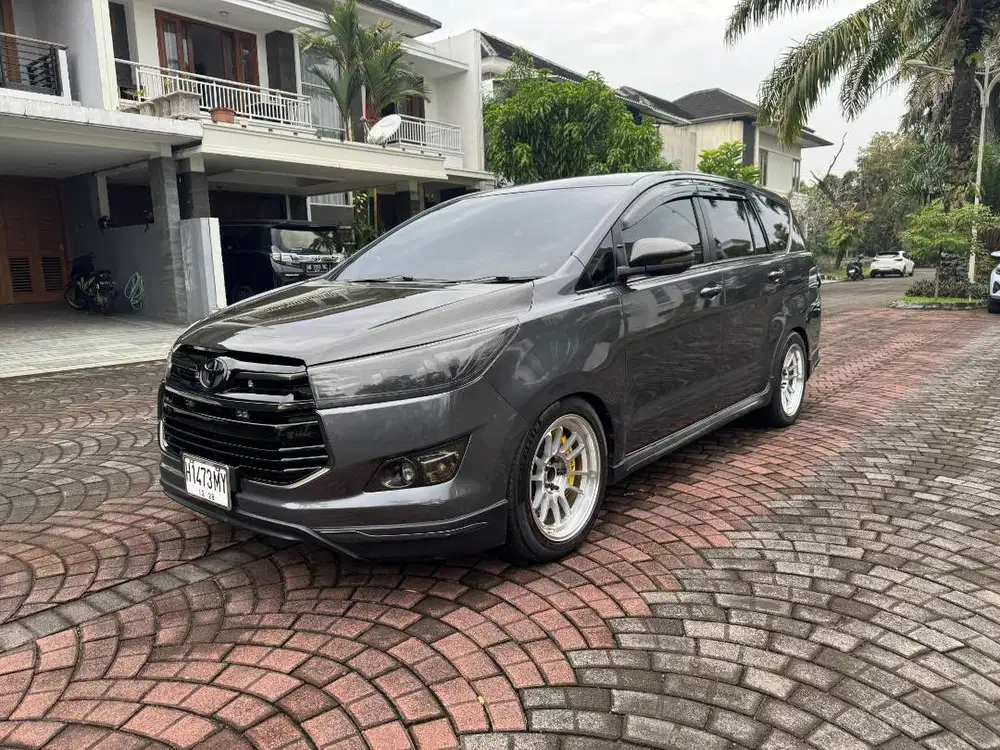 Innova Reborn Diesel Manual 2018 FULL MODIF kondisi istimewa dp minim
