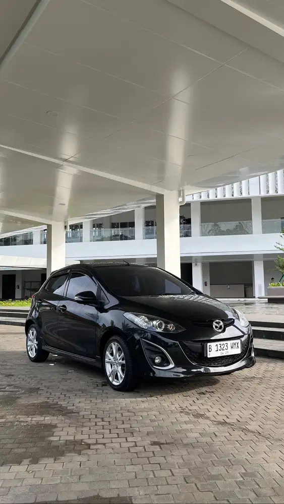 Mazda 2 2012 R AT