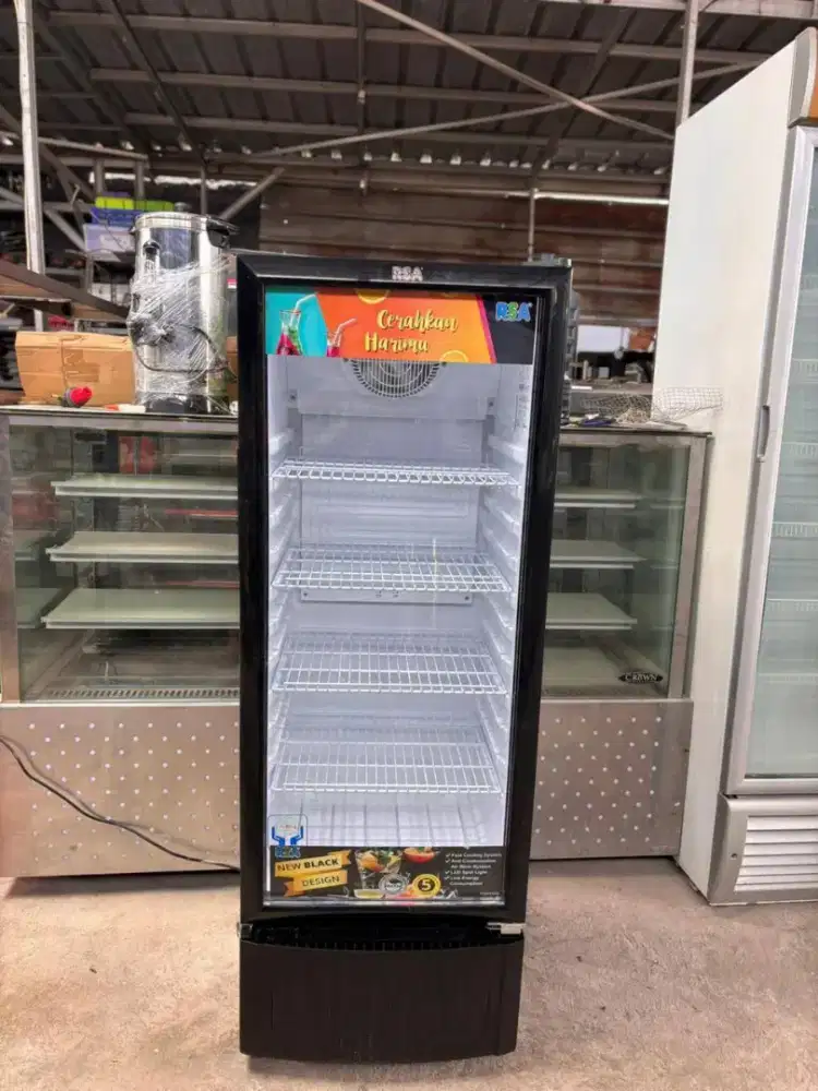 Showcase 1 pintu
Merk GEA

Harga 2.750.000