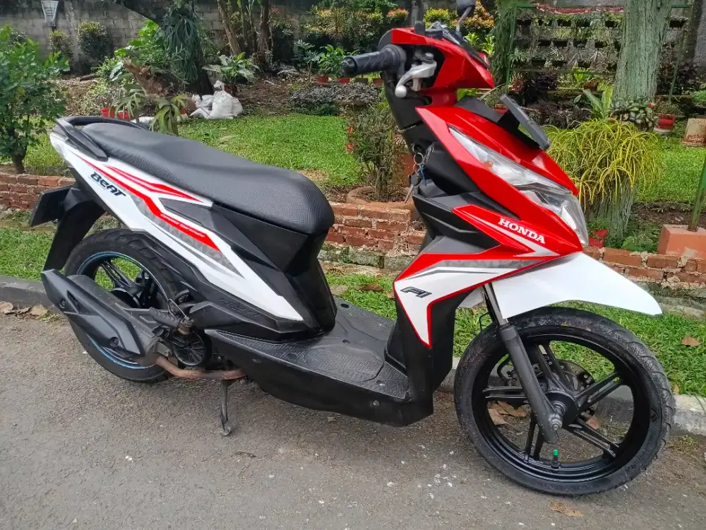 Honda Beat cbs iss mulus orsinil