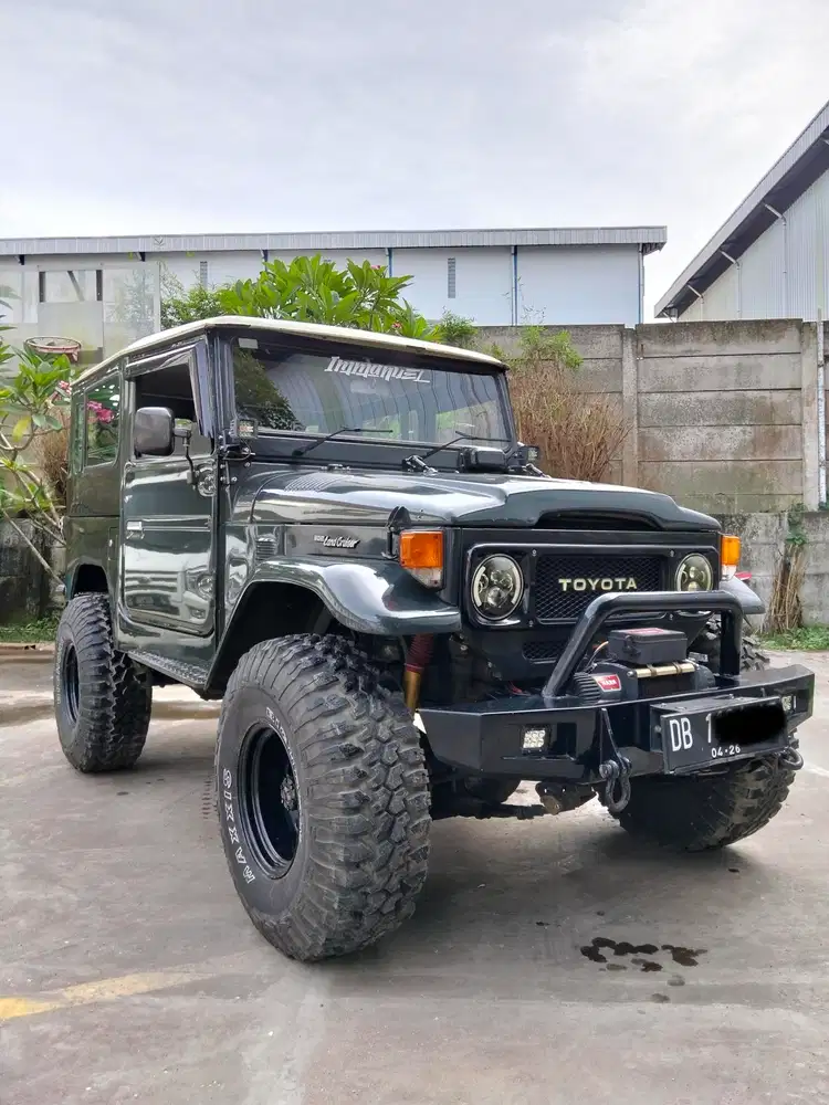 Toyota Land Cruiser 1980 Bensin