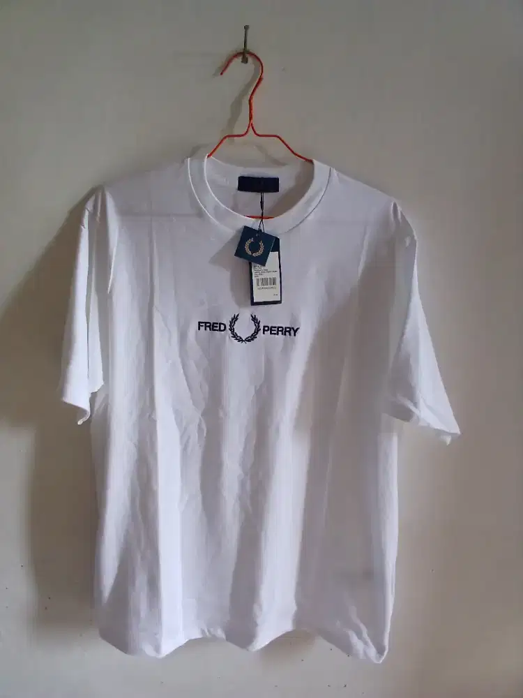Kaos oblong Fred Perry original XL
