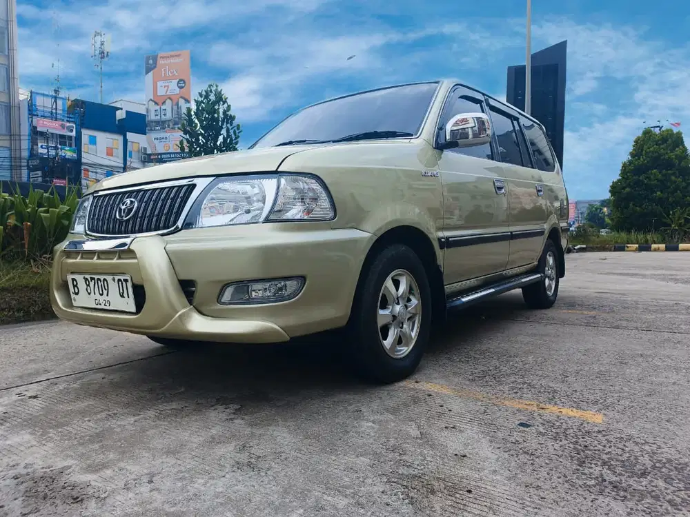 Toyota Kijang 2004 Bensin