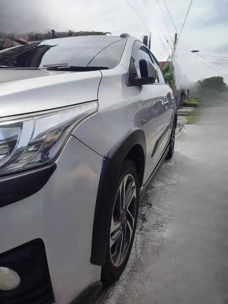 Toyota Yaris Heykers 1.5 M Silver