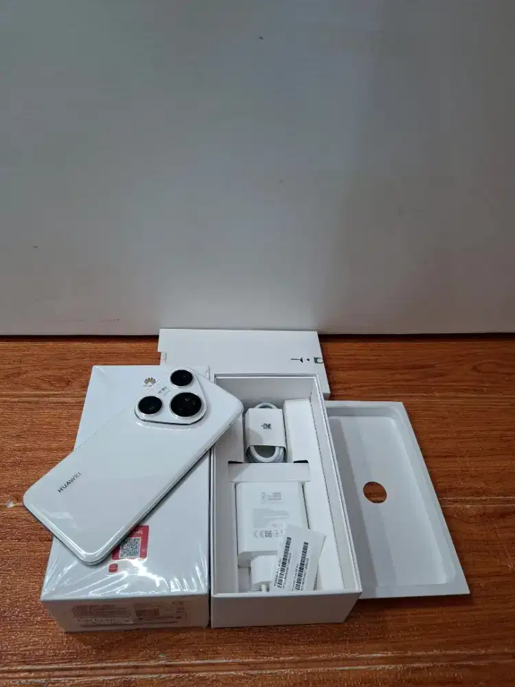 Huawei pura 80 pro 12/512 white