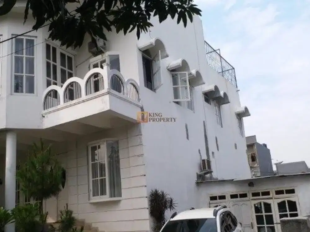 Dijual Rumah Hook 350m Design Modern Klasik di Komplek Telkom Tebet, Jakarta Selatan Unfurnished – Lokasi Strategis – Lingkungan Tenang & Asri.