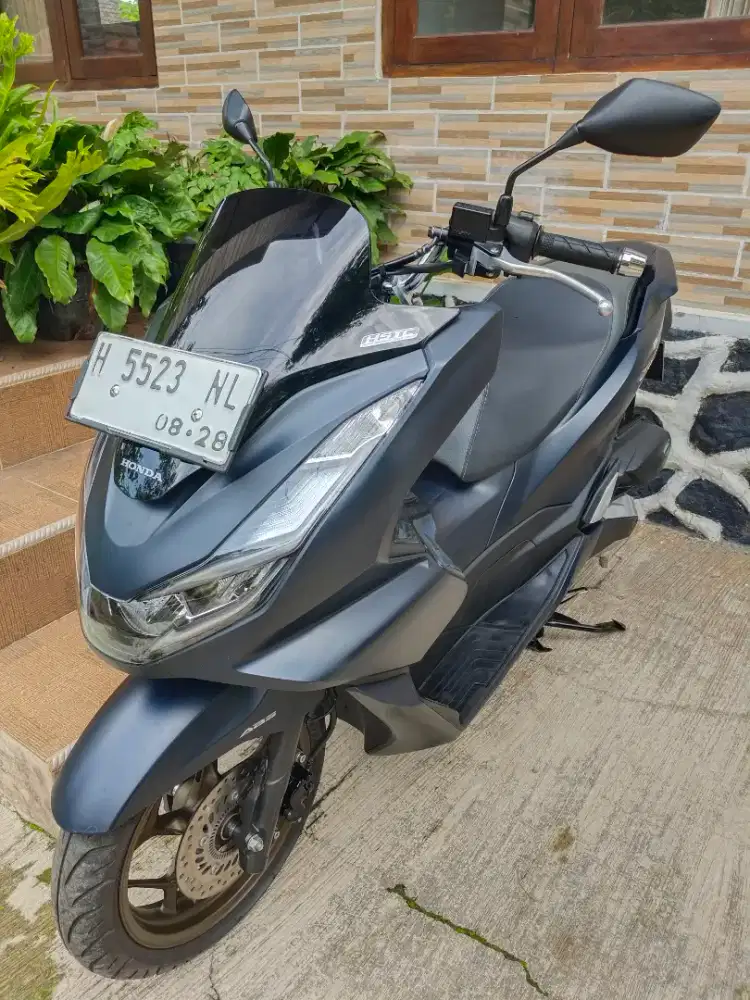 Honda PCX Abs 2023 Low kilometer