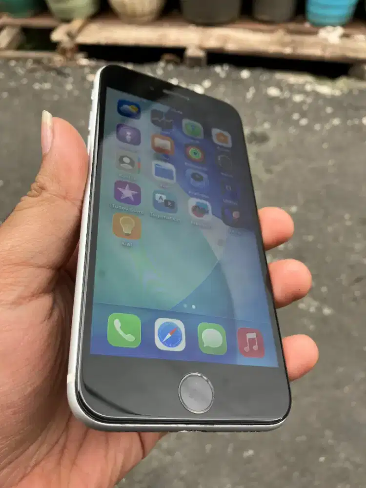 iPhone se 2020 256gb