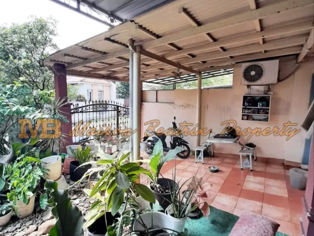 DIJUAL RUMAH NYAMAN LOKASI STRATEGIS DI KENCANA LOKA SEKTOR 12 - BSD