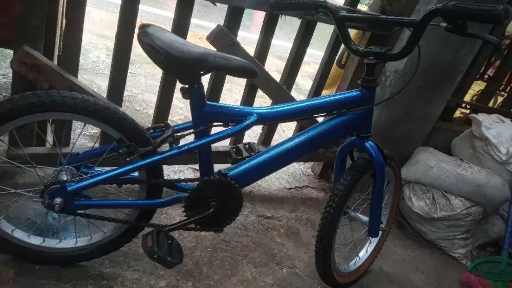 Sepeda bmx ukuran 16in merk senator
